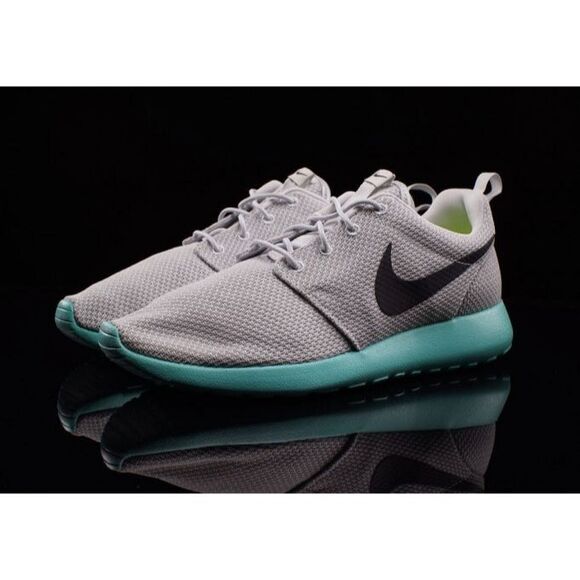 Nike Other - Nike Roshe One Calypso Sneakers Mens 14 Platinum Gray Anthracite Swoosh 2023 DS